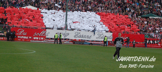 Schwarz-Weiß Essen vs Rot-Weiss Essen (0-1) (3)