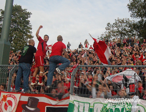 Schwarz-Weiß Essen vs Rot-Weiss Essen (0-1) (16)