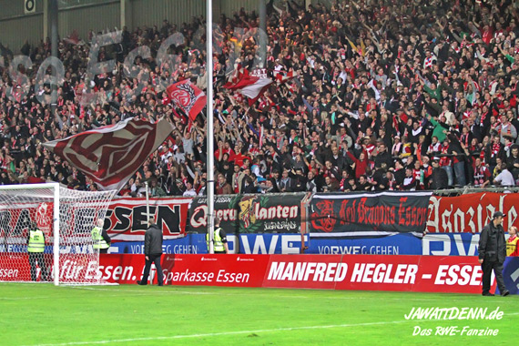 Rot-Weiss Essen vs SC Wiedenbrück 2000 (1-2) (1)