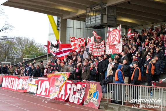 Borussia Dortmund II vs Rot-Weiss Essen (0-1) (2)