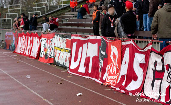 Borussia Dortmund II vs Rot-Weiss Essen (0-1) (10)
