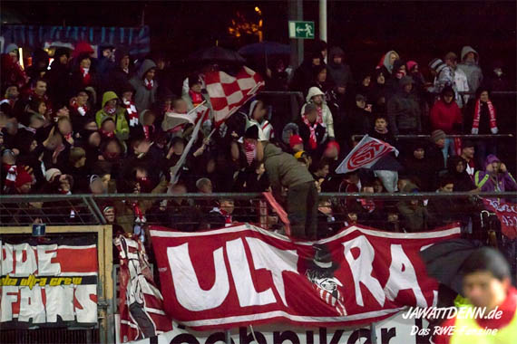 SC Fortuna Köln vs Rot-Weiss Essen (4-2) (1)