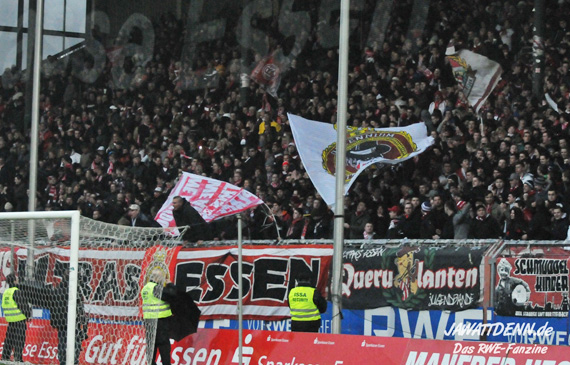 Rot-Weiss Essen vs 1. FC Köln II (3-4) (10)
