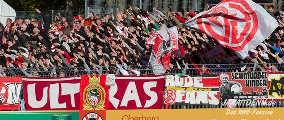 Viktoria Köln vs Rot-Weiss Essen (1-2) (5)