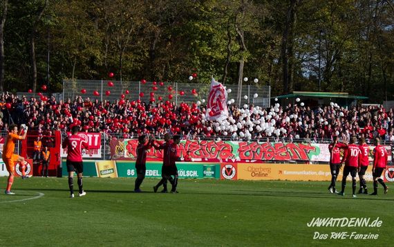 Viktoria Köln vs Rot-Weiss Essen (1-2) (9)