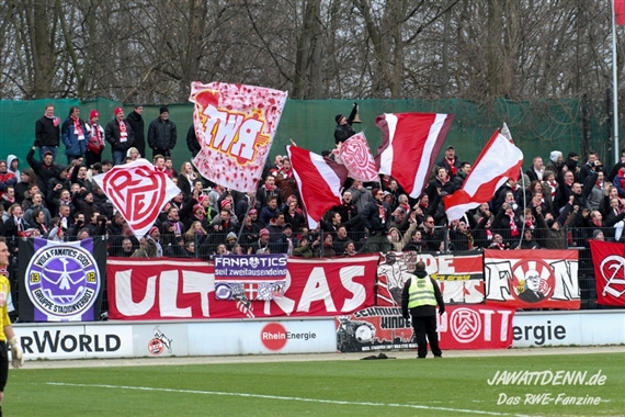 1. FC Köln vs Rot-Weiss Essen (1-4) (4)