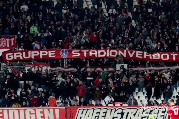 Rot-Weiss Essen vs Bayer 04 Leverkusen II (4-0) (4)
