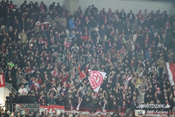 Rot-Weiss Essen vs Bayer 04 Leverkusen II (4-0) (7)