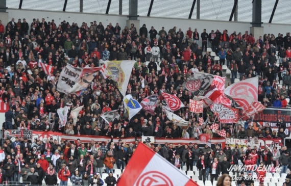 Rot-Weiss Essen vs FC Schalke 04 II (1-0) (2)