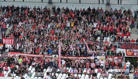 Rot-Weiss Essen vs Sportfreunde Siegen (1-0) (16)