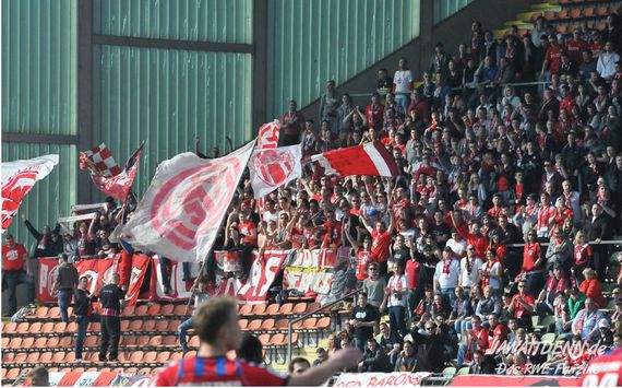 KFC Uerdingen 05 vs Rot-Weiss Essen (1-1) (2)