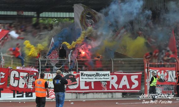 Rot-Weiß Oberhausen vs Rot-Weiss Essen (2-0) (8)