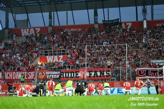Rot-Weiss Essen vs Sportfreunde Lotte (1-1) (8)