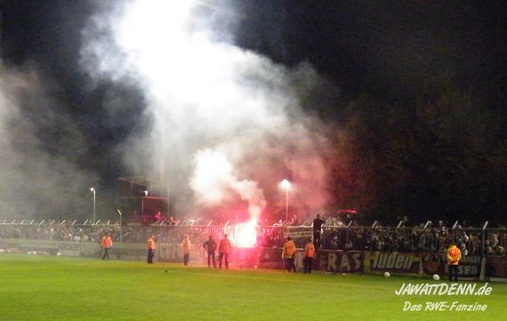 SV Rödinghausen vs Rot-Weiss Essen (0-1) (7)