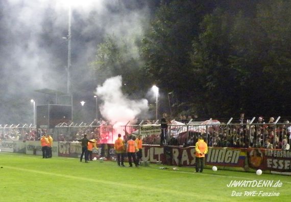 SV Rödinghausen vs Rot-Weiss Essen (0-1) (9)