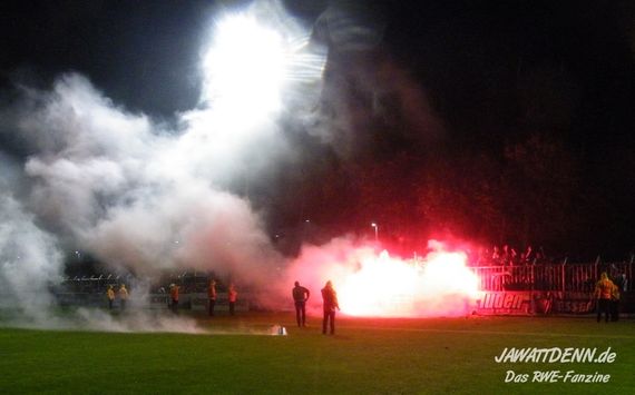 SV Rödinghausen vs Rot-Weiss Essen (0-1) (16)