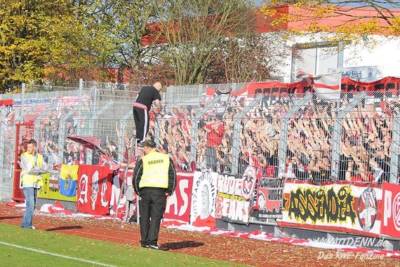 FC Hennef 05 vs Rot-Weiss Essen (0-4) (12)