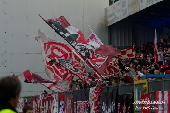 Sportfreunde Lotte vs Rot-Weiss Essen (1-1) (23)
