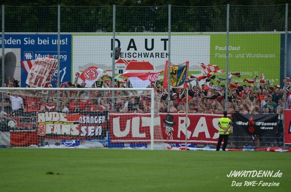 SC Wiedenbrück 2000 vs Rot-Weiss Essen (0-3) (6)