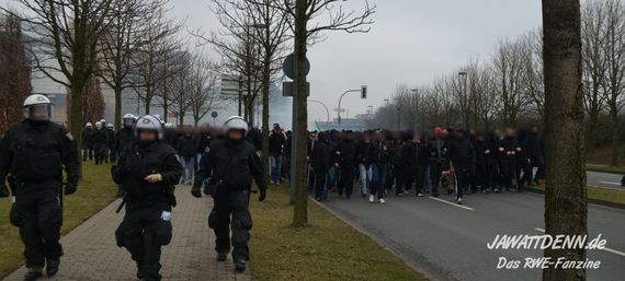 Rot-Weiß Oberhausen vs Rot-Weiss Essen (1-0) (8)