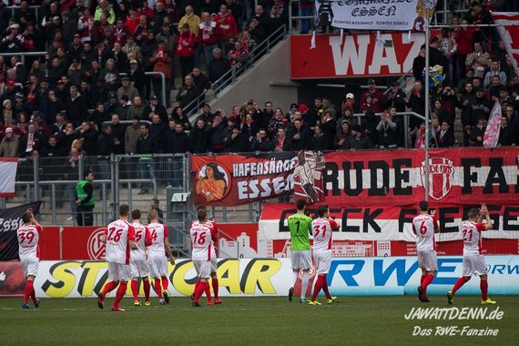 Rot-Weiss Essen vs FC Schalke 04 II (1-0) (3)