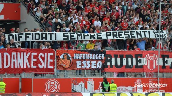 Rot-Weiss Essen vs TSV Alemannia Aachen (1-1) (7)
