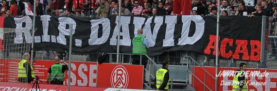Rot-Weiss Essen vs KFC Uerdingen (5-0) (4)