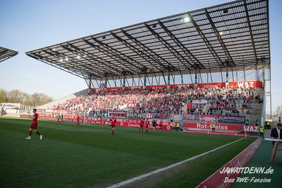 Rot-Weiss Essen vs FC Kray (2-0) (2)