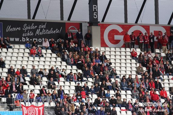 Rot-Weiss Essen vs FC Schalke 04 II (2-0) (2)