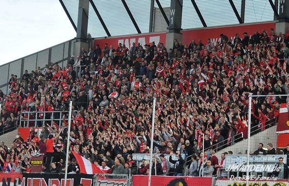 Rot-Weiss Essen vs FC Schalke 04 II (2-0) (10)