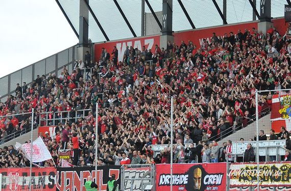 Rot-Weiss Essen vs FC Schalke 04 II (2-0) (14)