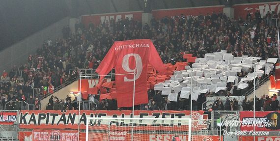 Rot-Weiss Essen vs FC Kray (1-1) (6)