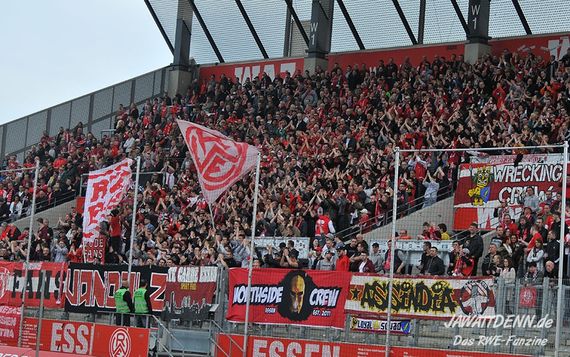 Rot-Weiss Essen vs Sportfreunde Lotte (0-2) (3)