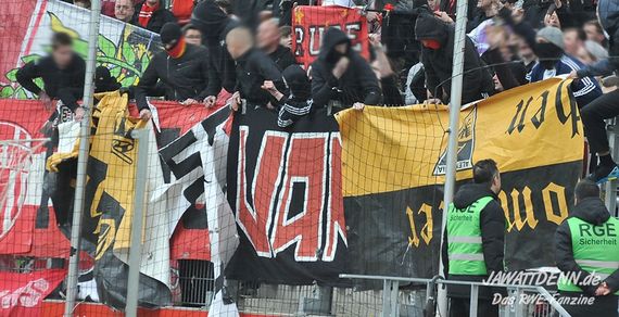 Rot-Weiss Essen vs TSV Alemannia Aachen (3-2) (7)