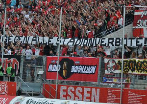 Rot-Weiss Essen vs Borussia Dortmund II (2-1)
