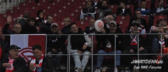 Rot-Weiss Essen vs FC Wegberg-Beeck (1-0) (6)
