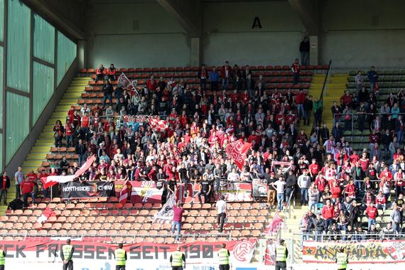 KFC Uerdingen 05 vs Rot-Weiss Essen (1-4 n.V.) (1)