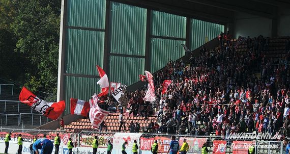 KFC Uerdingen 05 vs Rot-Weiss Essen (1-4 n.V.) (12)