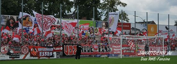 SC Wiedenbrück 2000 vs Rot-Weiss Essen (0-2) (8)
