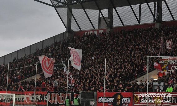 Rot-Weiss Essen vs Wuppertaler SV Borussia (1-0) (7)
