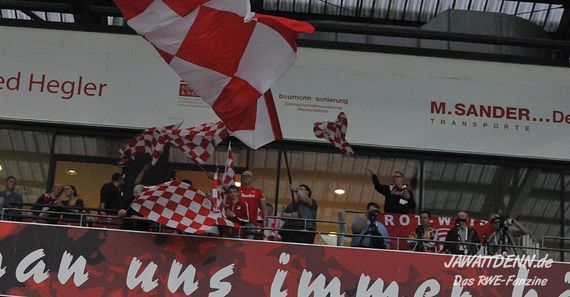 Rot-Weiss Essen vs TSV Alemannia Aachen (1-2) (2)