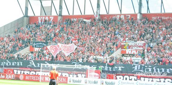 Rot-Weiss Essen vs Rot-Weiß Oberhausen (3-2) (6)