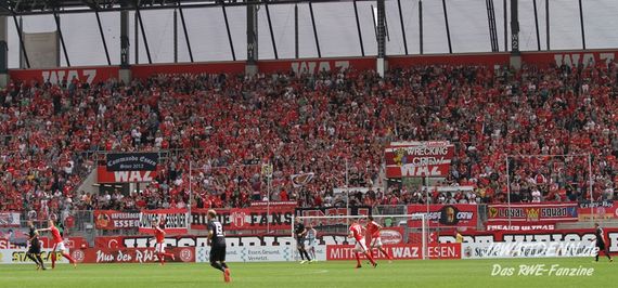 Rot-Weiss Essen vs Viktoria Köln (0-4) (1)