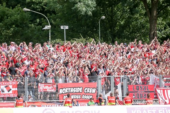 Rot-Weiss Essen vs Wuppertaler SV (1-3) (12)