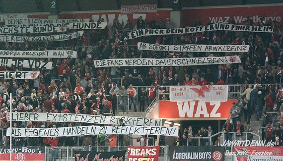 Rot-Weiss Essen vs Viktoria Köln (0-2) (9)