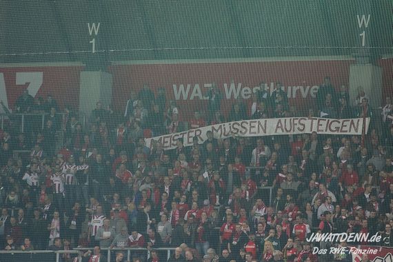 Rot-Weiss Essen vs Viktoria Köln (0-2) (10)