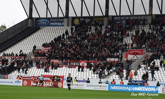 Rot-Weiss Essen vs Rot-Weiß Oberhausen (1-1) (2)