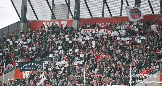 Rot-Weiss Essen vs Rot-Weiß Oberhausen (1-1) (4)