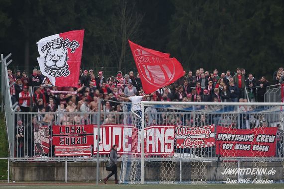 TuS Erndtebrück vs Rot-Weiss Essen (0-2) (2)