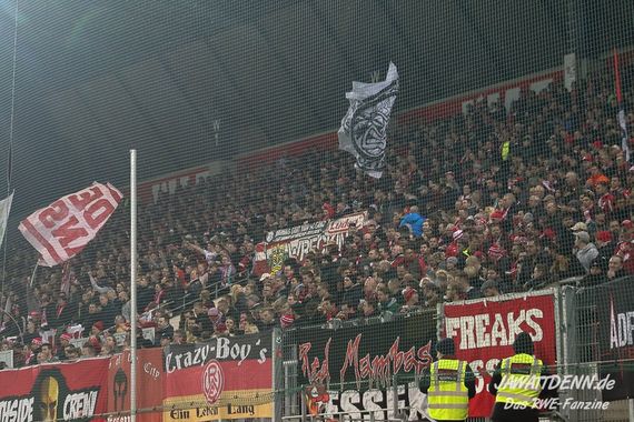 Rot-Weiss Essen vs Borussia Dortmund II (0-1) (4)